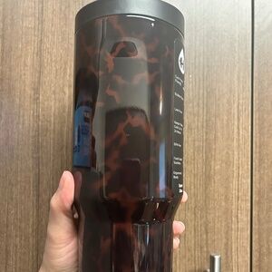 HydroJug tortoise 32oz sport